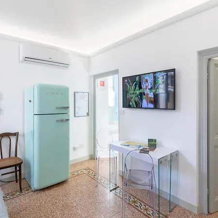 Apartment 284 - Nonna's Place, Centro Storico Di - 5 Minuti A Piedi Dal Teatro Ariston *